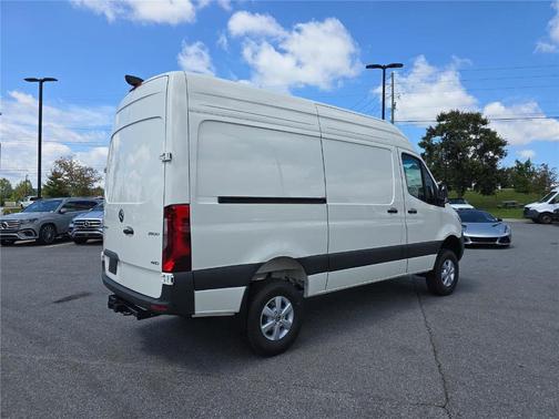 2025 Mercedes-Benz Sprinter 2500 Standard Roof