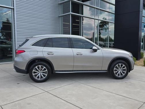 2024 Mercedes-Benz GLC 300 4MATIC