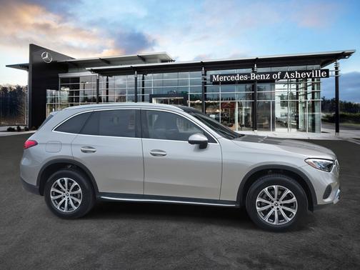 2024 Mercedes-Benz GLC 300 4MATIC