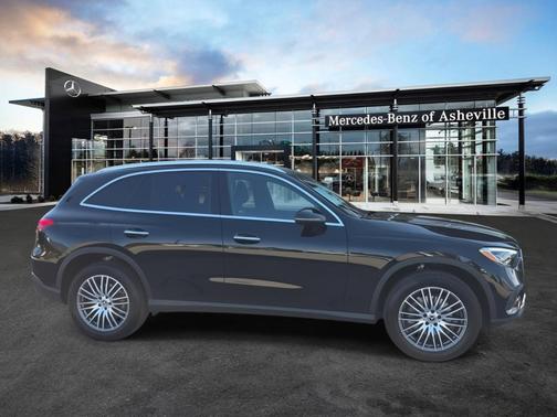 2026 Mercedes-Benz GLC 300 Base 4MATIC