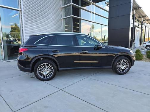 2026 Mercedes-Benz GLC 300 Base 4MATIC