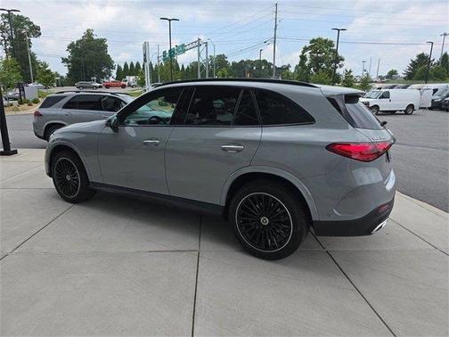 2025 Mercedes-Benz GLC 300 Base 4MATIC