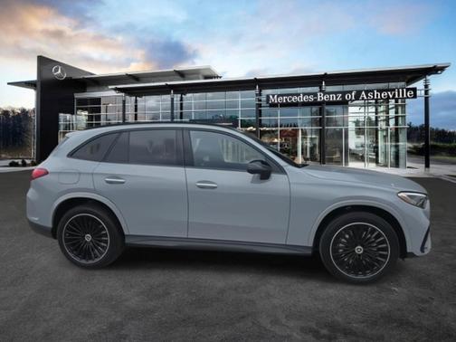 2025 Mercedes-Benz GLC 300 Base 4MATIC
