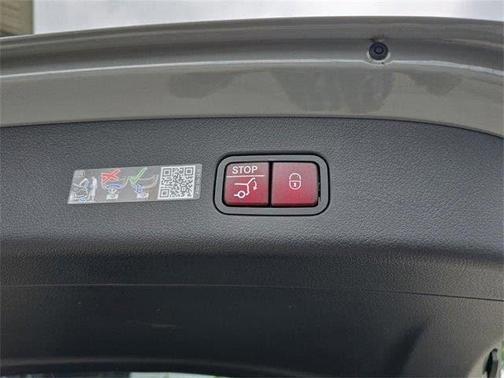 2025 Mercedes-Benz GLC 300 Base 4MATIC