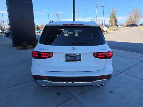 2026 Mercedes-Benz GLB 250 Base 4MATIC