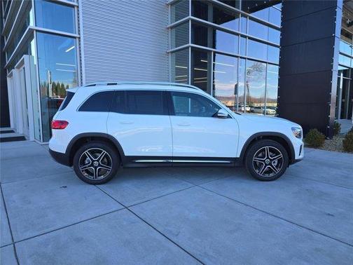 2026 Mercedes-Benz GLB 250 Base 4MATIC