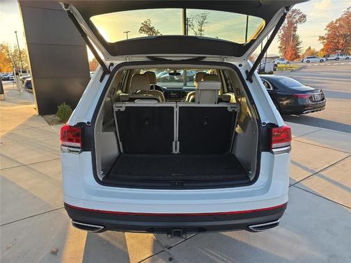 2021 Volkswagen Atlas 3.6L SE w/Technology