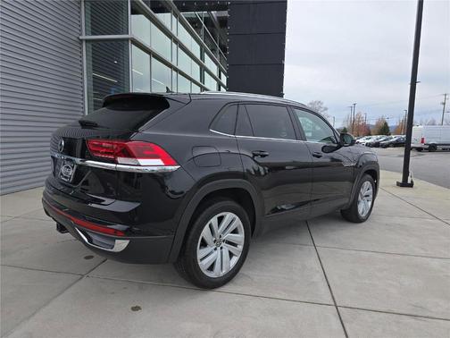 2023 Volkswagen Atlas Cross Sport 3.6L V6 SE w/Technology