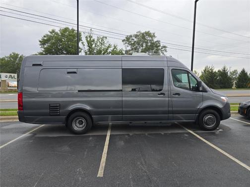 2022 Mercedes-Benz Sprinter 4500 High Roof