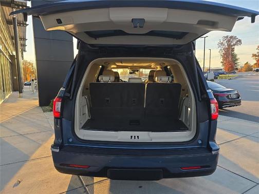 2018 Lincoln Navigator Select