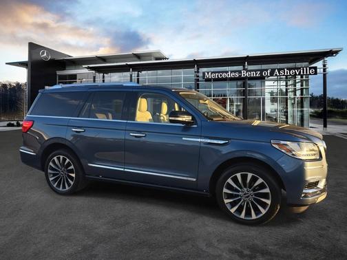 2018 Lincoln Navigator Select