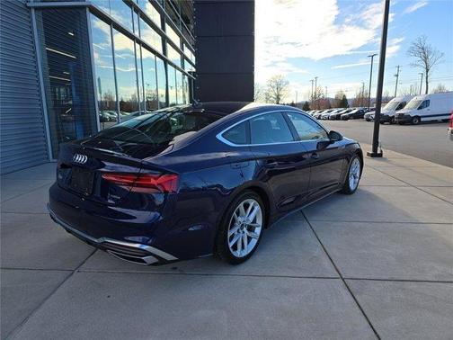 2024 Audi A5 Sportback 45 S line quattro Premium