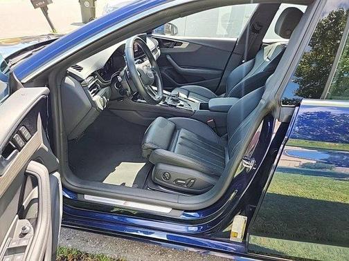 2024 Audi A5 Sportback 45 S line quattro Premium