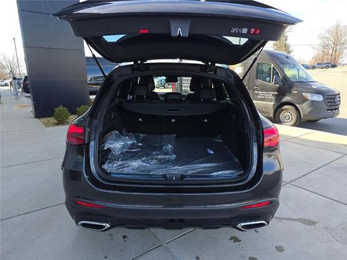 2026 Mercedes-Benz GLC 300 Base 4MATIC