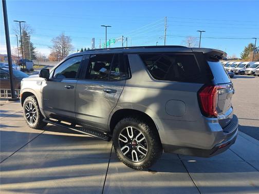 2021 GMC Yukon AT4