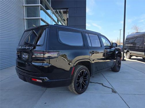 2024 Jeep Grand Wagoneer Series III