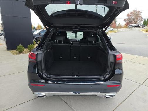 2023 Mercedes-Benz GLA 250 Base 4MATIC