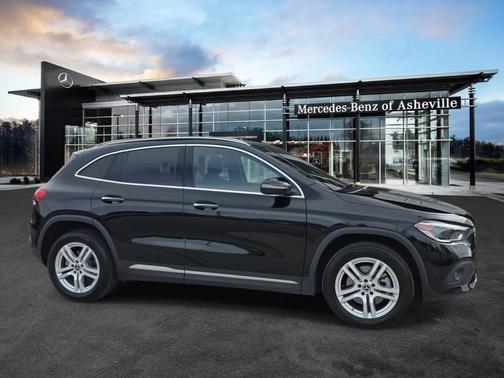 2023 Mercedes-Benz GLA 250 Base 4MATIC