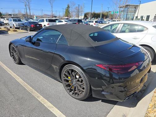 2022 Mercedes-Benz AMG SL 63 Base