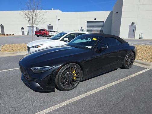 2022 Mercedes-Benz AMG SL 63 Base