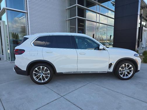 2024 BMW X5 PHEV xDrive50e
