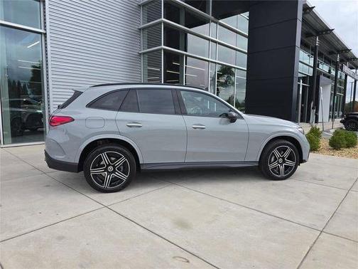 2026 Mercedes-Benz GLC 300 Base 4MATIC