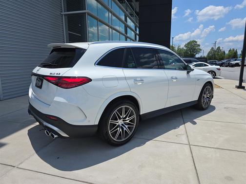 2024 Mercedes-Benz GLC 300