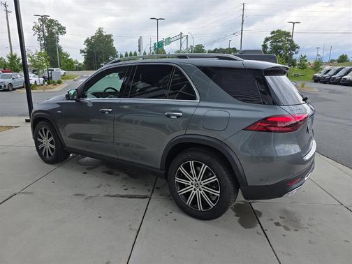 2025 Mercedes-Benz GLE 450e 4MATIC