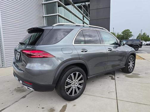 2025 Mercedes-Benz GLE 450e 4MATIC
