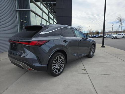 2025 Lexus RX 450h+ Luxury
