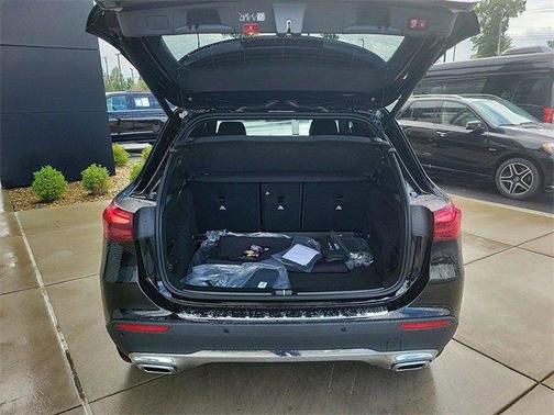 2025 Mercedes-Benz GLA 250 Base 4MATIC