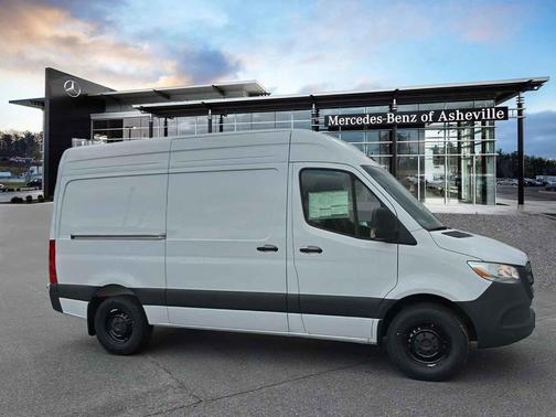 2025 Mercedes-Benz Sprinter 2500 Standard Roof