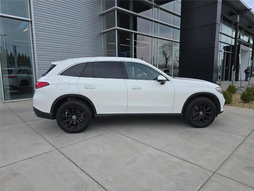 Polar White 2024 Mercedes-Benz GLC 300 Base 4MATIC