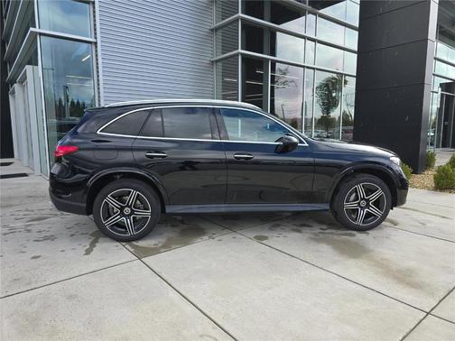 2026 Mercedes-Benz GLC 300 Base 4MATIC