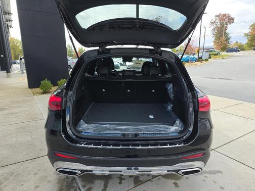 2026 Mercedes-Benz GLC 300 Base 4MATIC