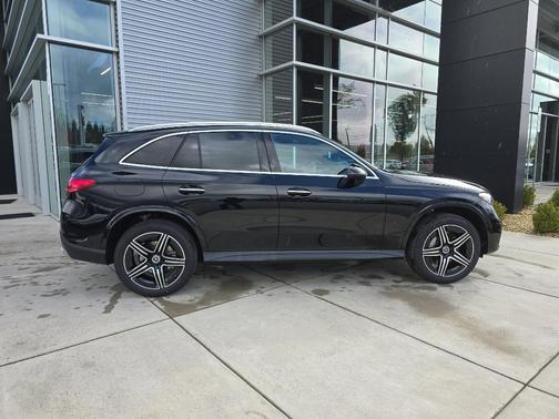2026 Mercedes-Benz GLC 300 Base 4MATIC