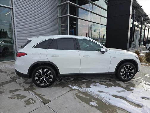 2025 Mercedes-Benz GLC 350e Base 4MATIC