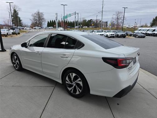 2022 Subaru Legacy Premium