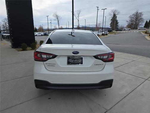 2022 Subaru Legacy Premium