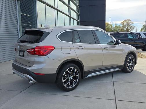 2021 BMW X1 xDrive28i
