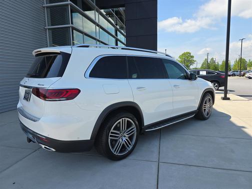 2023 Mercedes-Benz GLS 450