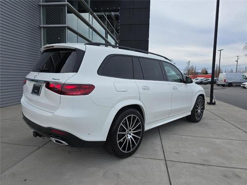 2024 Mercedes-Benz GLS 450 4MATIC
