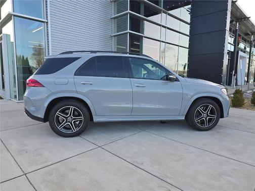 2025 Mercedes-Benz GLE 450e 4MATIC