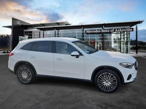 2025 Mercedes-Benz GLC 300 Base 4MATIC