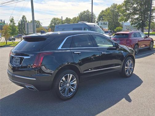 2025 Cadillac XT5 Premium Luxury