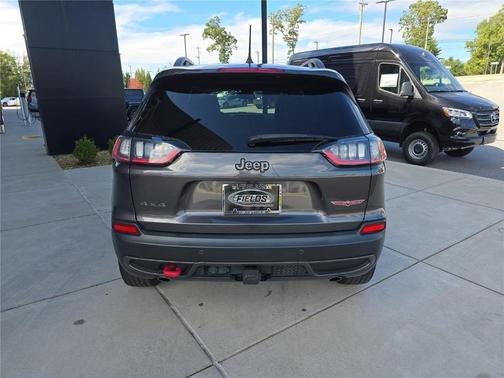 2021 Jeep Cherokee Trailhawk
