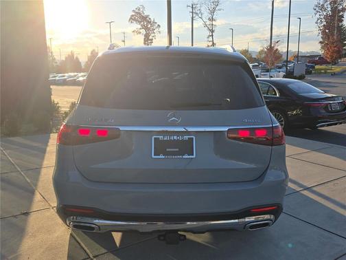 2024 Mercedes-Benz GLS 450 4MATIC