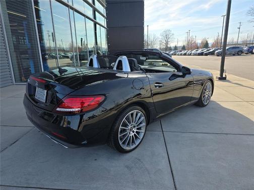 2020 Mercedes-Benz SLC 300 Base