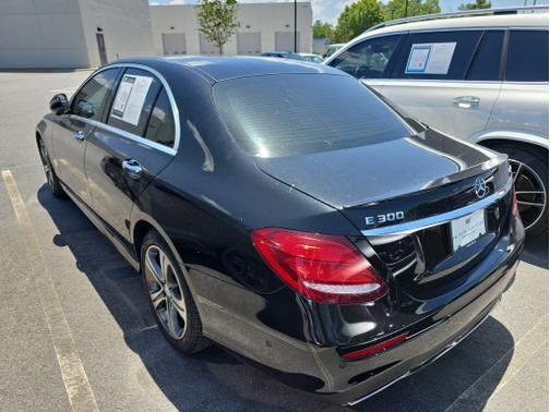 Black 2017 Mercedes-Benz E-Class