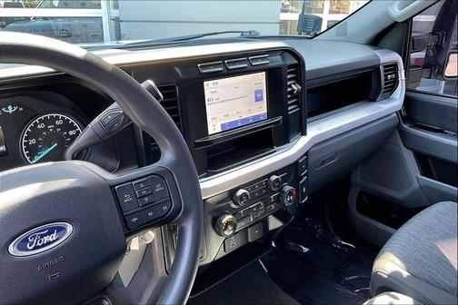 Oxford White 2023 Ford F-350 XL